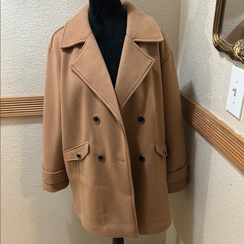 Marc New York Andrew Marc NWT Size M Elegant Tan Double-Breasted Women's Coat!!!